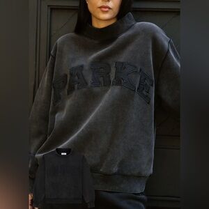 Parke Large/XL Halloween Varsity Mockneck. 🖤⚡️